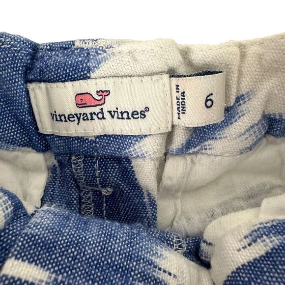 Vineyard Vines Girls size 6 Ikat Print Shorts - Picture 3 of 7